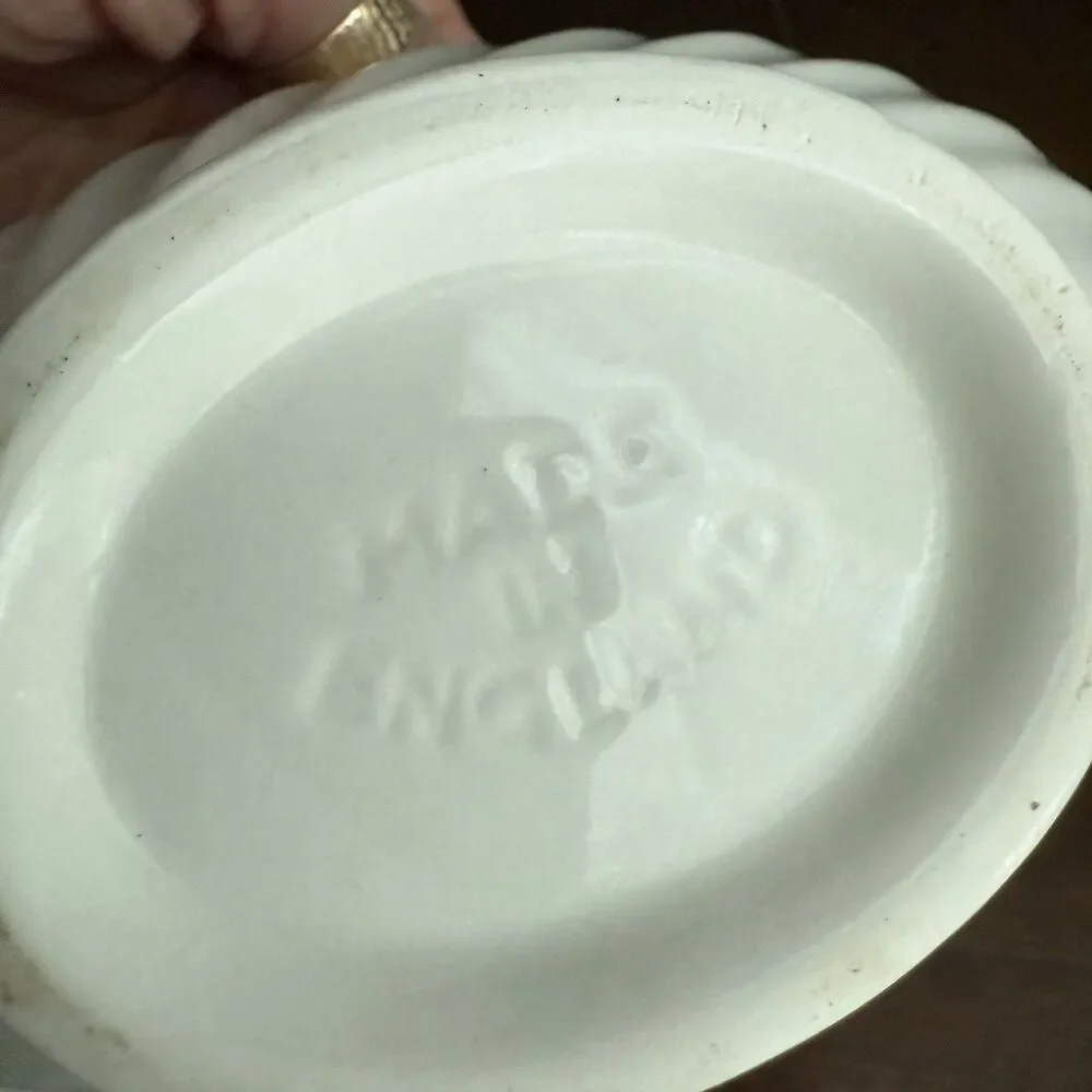 Vintage Johnson Bros Ironstone Gravy Boat  Saucer Underplate Snowhite Regency